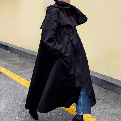 Damen Langer Mantel Schwarz mit Kapuze und weitem Schnitt