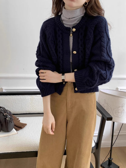 Damen Marineblaue Strickjacke mit Zopfmuster, kurze Passform