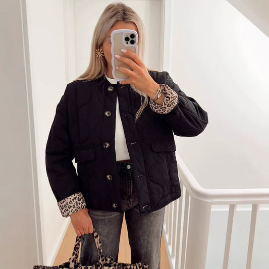 Damen Steppjacke mit Rundhalsausschnitt und Knopfleiste