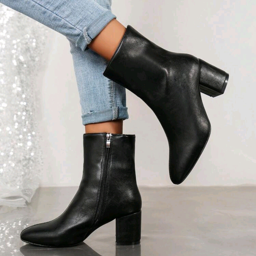 Damen Stiefelette mit Blockabsatz und Reißverschluss, spitzer Zehenbereich