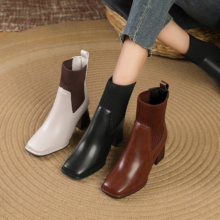 Damen Stiefelette mit Blockabsatz und Strickeinsatz in Braun