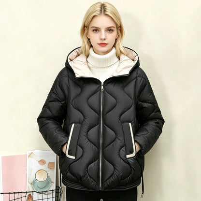 Damen Steppjacke mit Kapuze, kurzer Schnitt, Wellenmuster, Reißverschluss