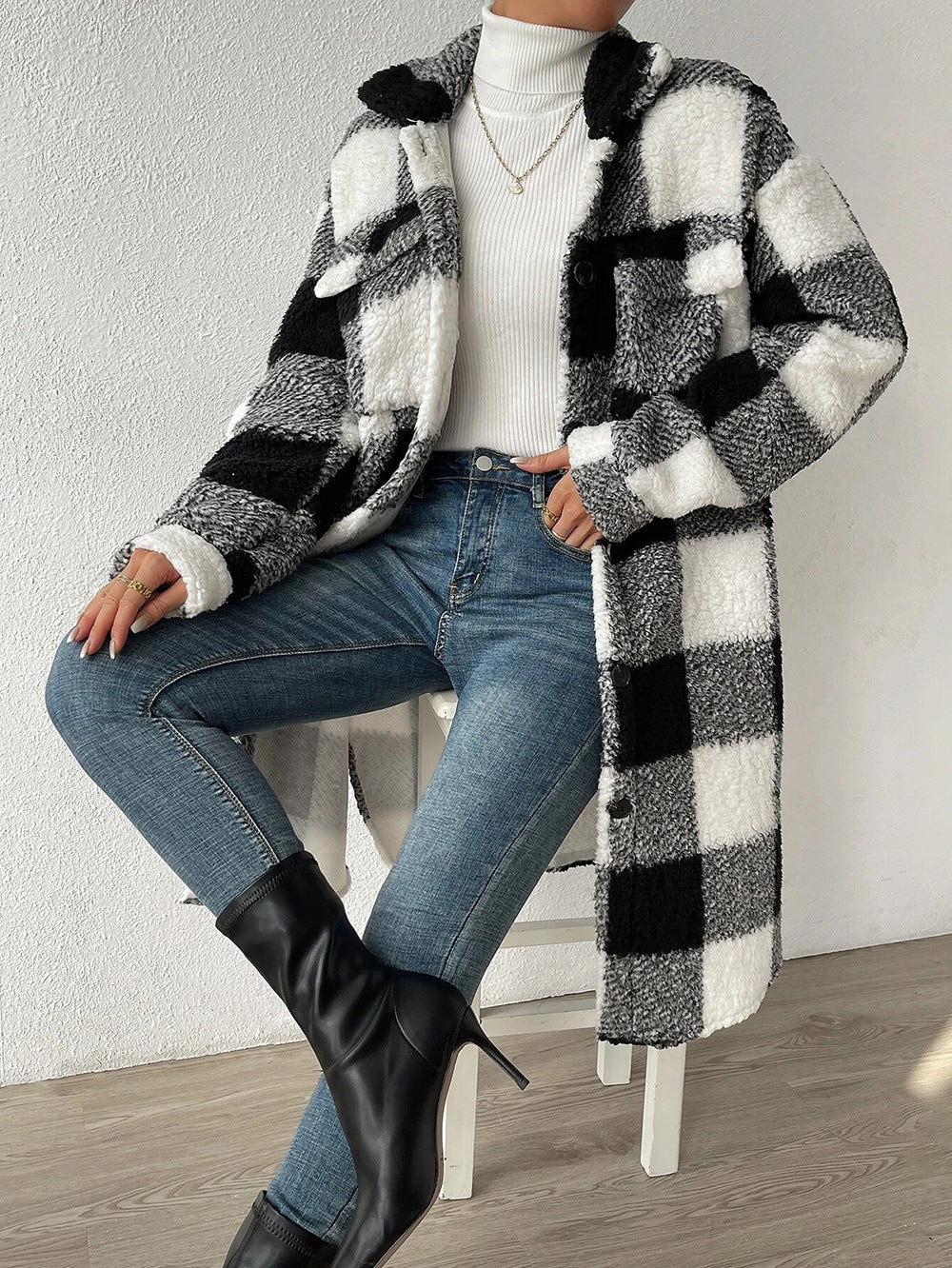 Damen Karierter Teddy Mantel Lange Shacket Jacke mit Knöpfen