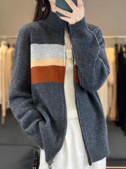 Damen Strickjacke mit Reißverschluss, Stehkragen und Farbblock-Design in Grau