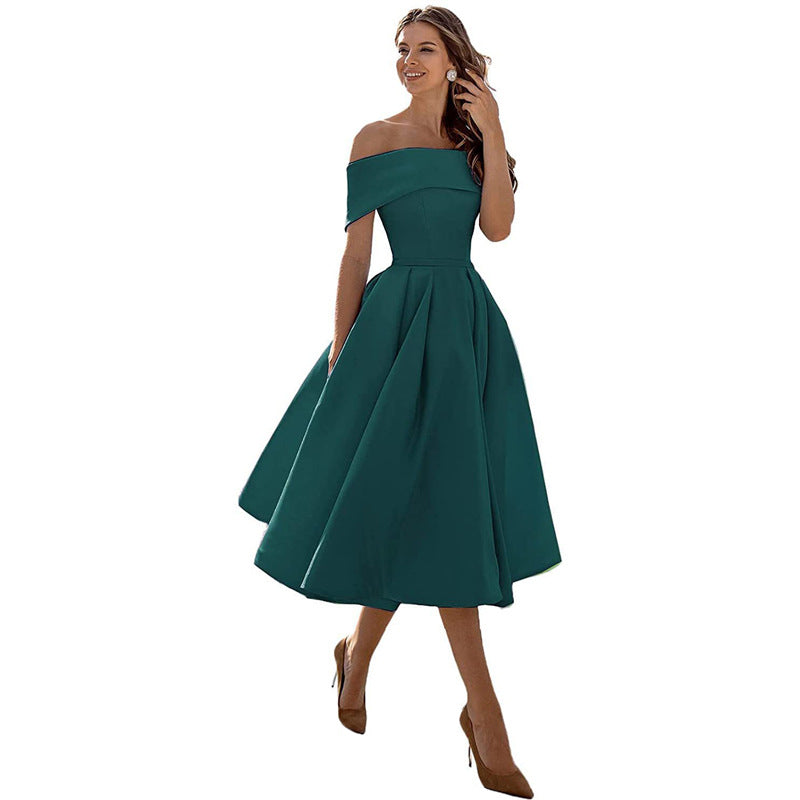 Elegantes Damen-Cocktailkleid mit schulterfreiem Design für festliche Anlässe