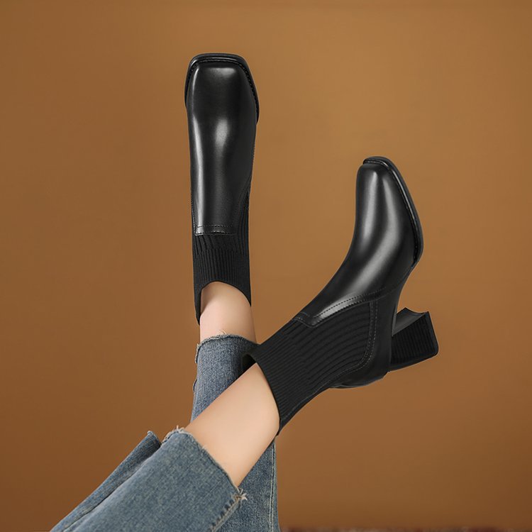 Damen Stiefelette mit Blockabsatz und Strickeinsatz in Braun