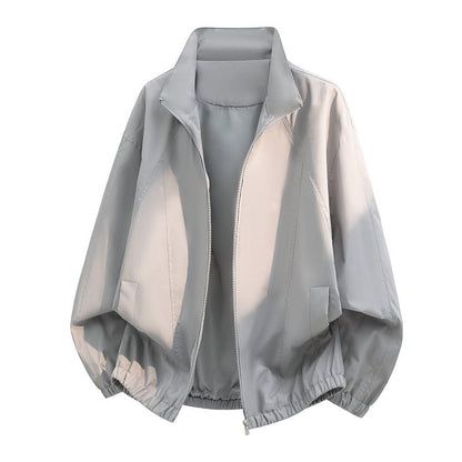 Übergangsjacke mit Stehkragen, Reißverschluss und weißen Kontrastnähten