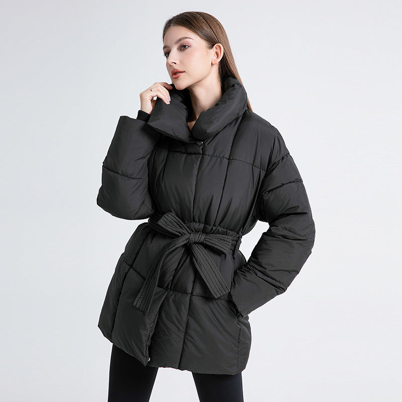 Damen Steppjacke mit hohem Kragen und Taillengürtel, warm gefüttert