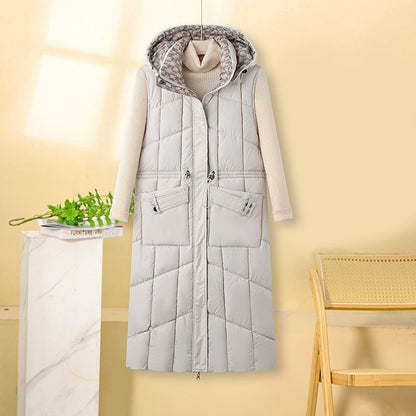 Damen Steppweste lang mit Kapuze | Gesteppte ärmellose Jacke für Damen