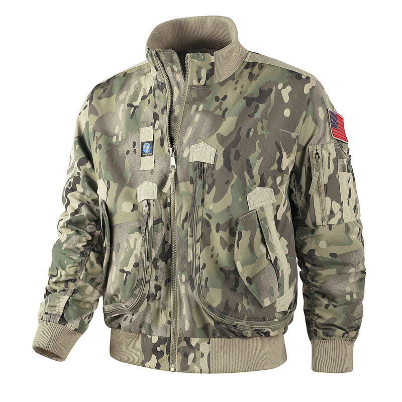 Bomberjacke mit Stehkragen und mehreren Taschen – Tarnmuster