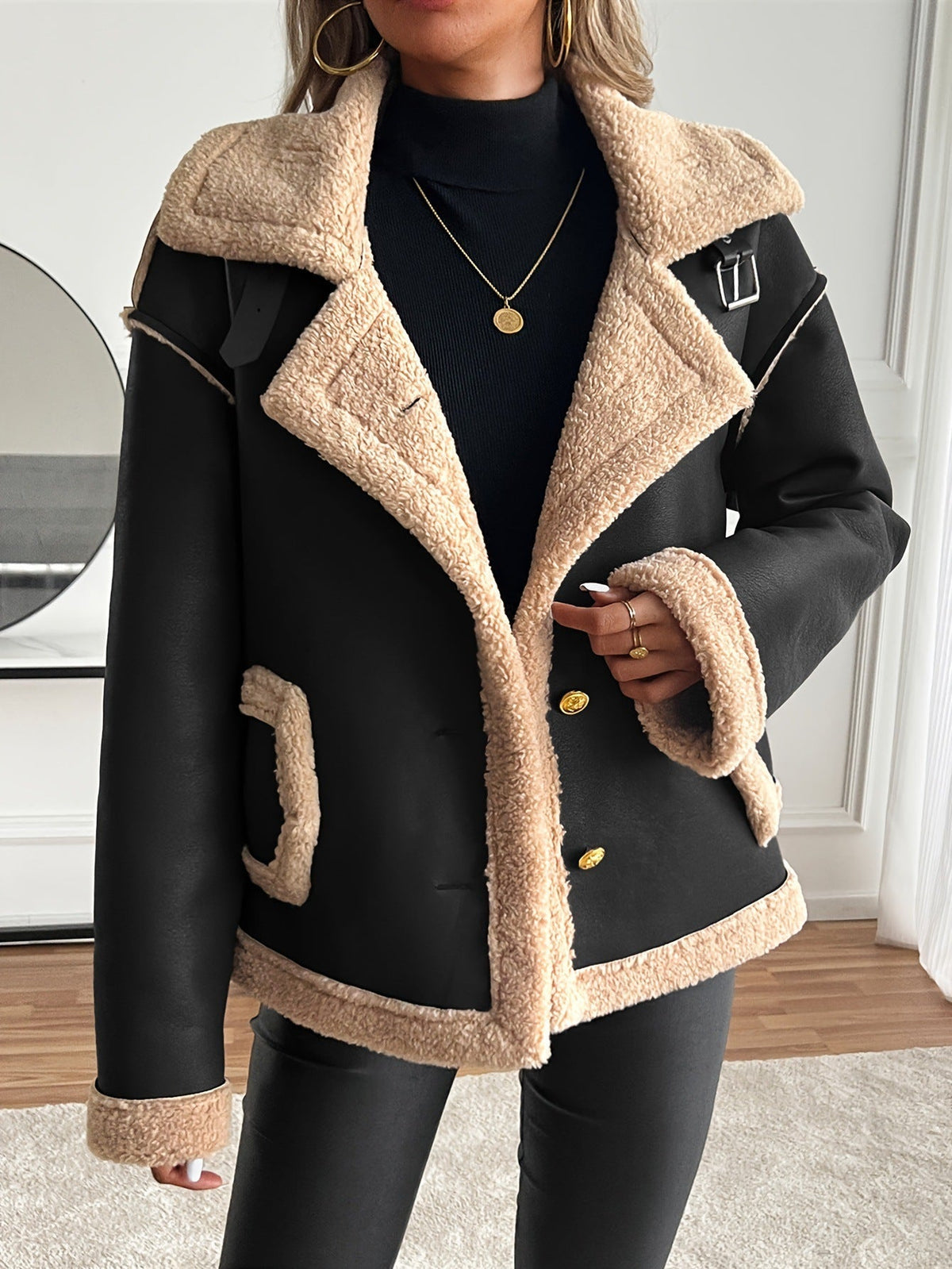 Damen Kurzjacke mit Teddyfutter, Kunstleder-Optik, Braun/Beige