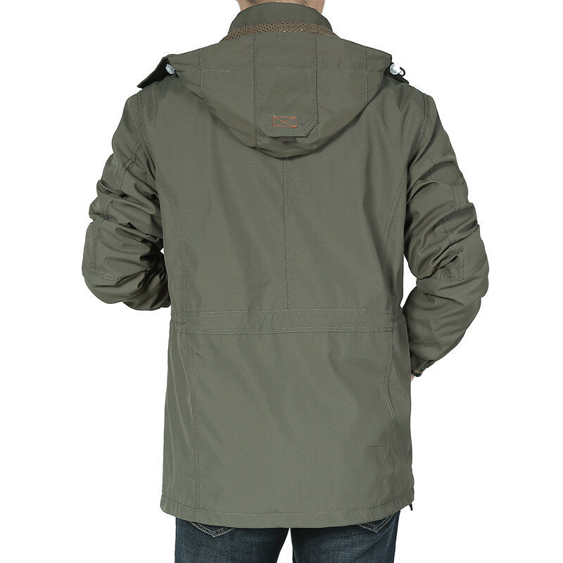 Herren Winterjacke mit Kapuze, warm gefüttert, olivgrün