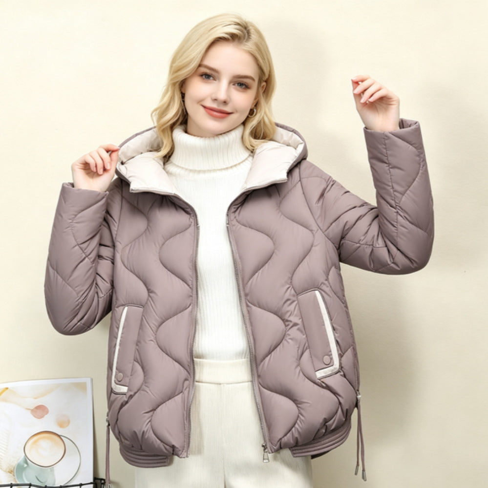 Damen Steppjacke mit Kapuze, kurzer Schnitt, Wellenmuster, Reißverschluss