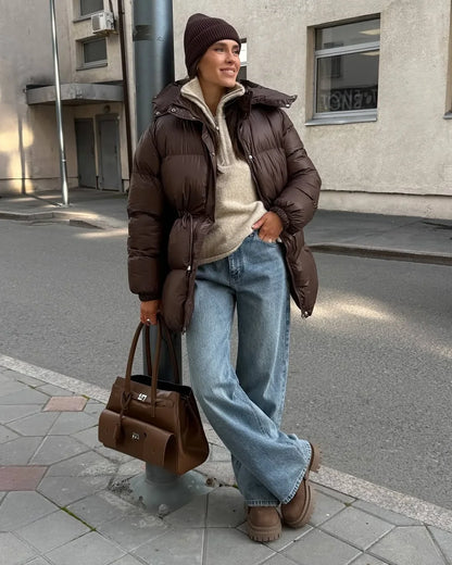 Damen Winter Steppjacke mit Kapuze und Kordelzug in Braun