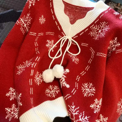 Damen Winter Strickjacke mit Schneeflocken-Muster und Pompons – Festlicher Cardigan im Vintage-Stil