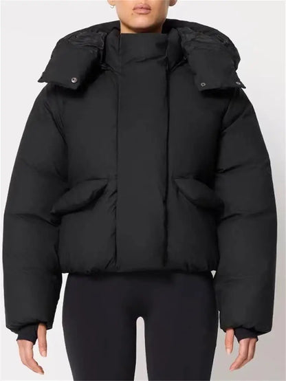 Kurze Damen Pufferjacke mit Kapuze und Taschen, Beige