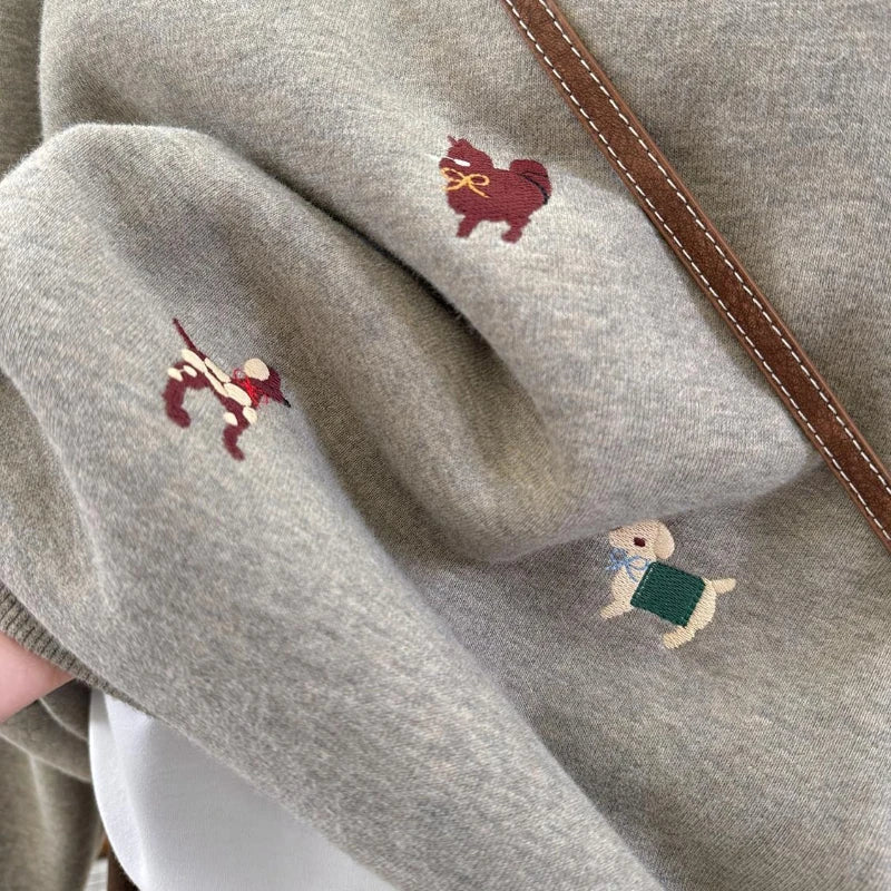 Unisex Sweatshirt Rundhals mit Hunde-Stickereien