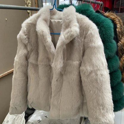Damen Kurzmantel aus Kunstfell mit Stehkragen luxuriöse Winterjacke
