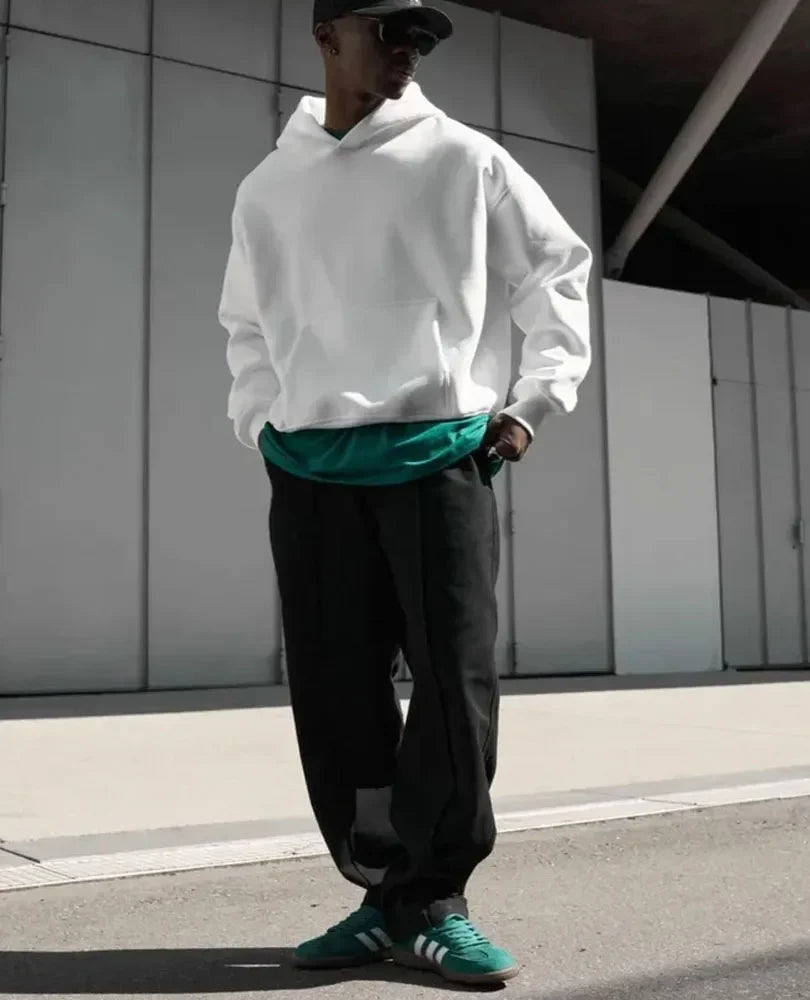 Unisex Hoodie mit Kängurutasche – Oversized, einfarbig