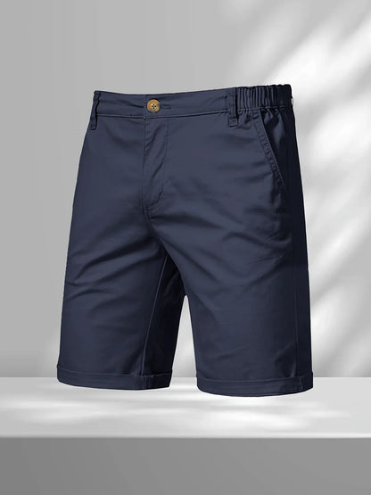 Herren Chino Shorts mit elastischem Bund, Knopfverschluss und Krempelbein