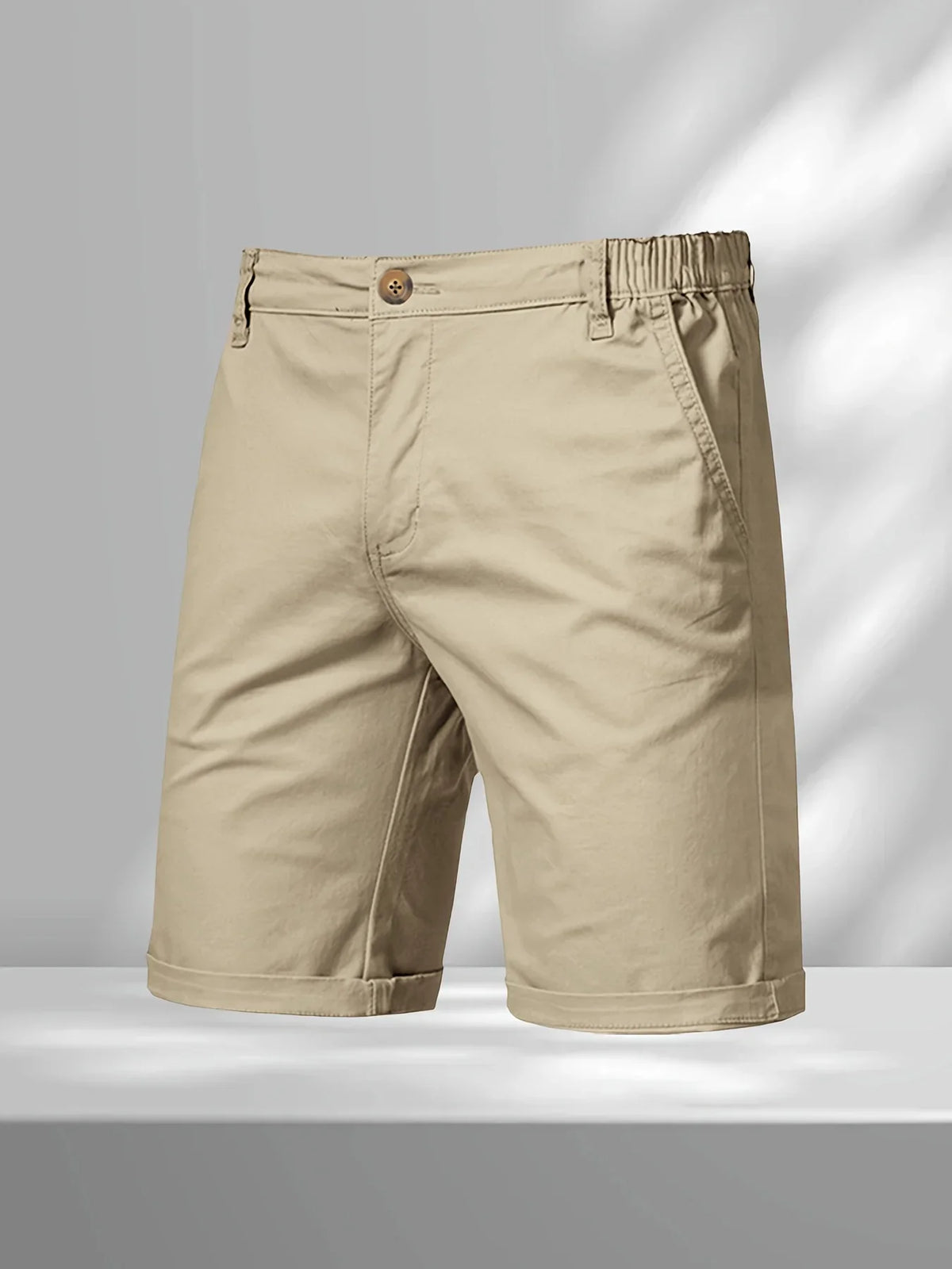 Herren Chino Shorts mit elastischem Bund, Knopfverschluss und Krempelbein