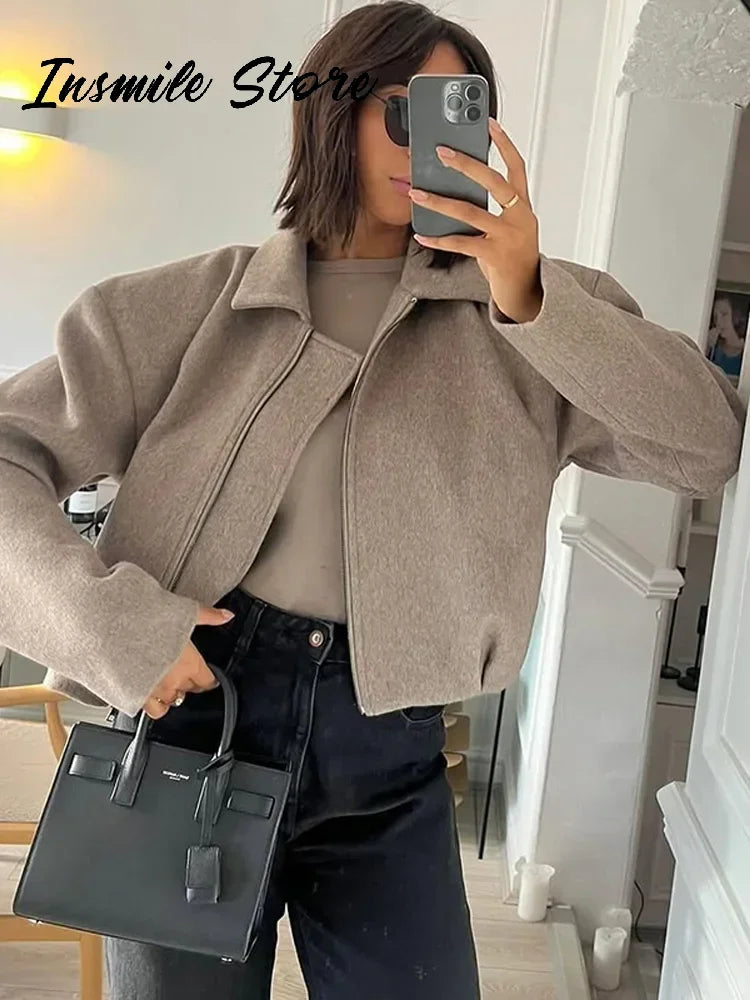 Kurze Jacke für Damen, lockerer Schnitt, Reißverschluss, Kragen, in verschiedenen Farben