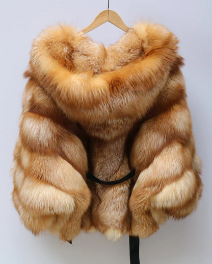 Kurze Fell-Kapuzenjacke mit Streifenmuster