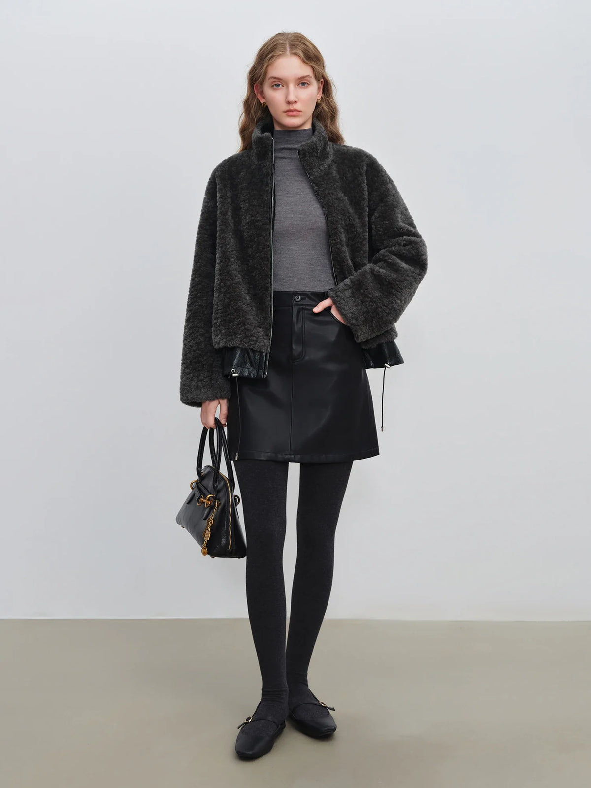 Damen Stehkragen Jacke Dunkelgrau mit Reißverschluss und Saumdetails