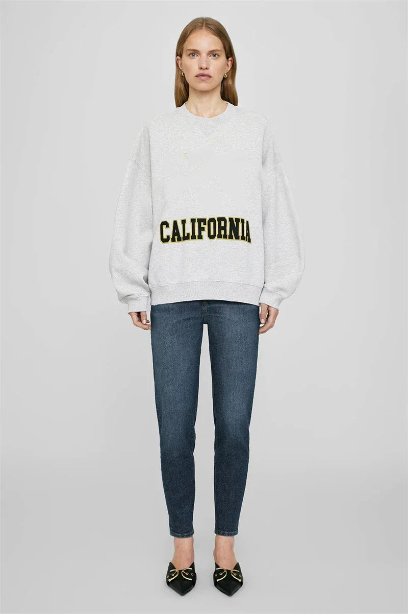 Damen Oversize Sweatshirt Rundhals Grau mit „PARIS“-Schriftzug