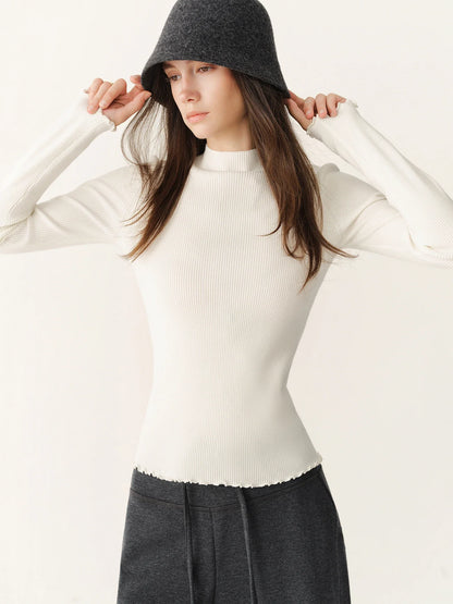 Geripptes Langarmshirt mit Stehkragen und Wellensaum Damen