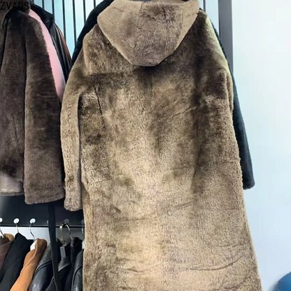 Langer Kunstfellmantel mit Kapuze, Teddy-Stil, Khaki