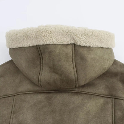 Grüne Damen Jacke mit Kapuze, Reißverschluss und Teddyfutter