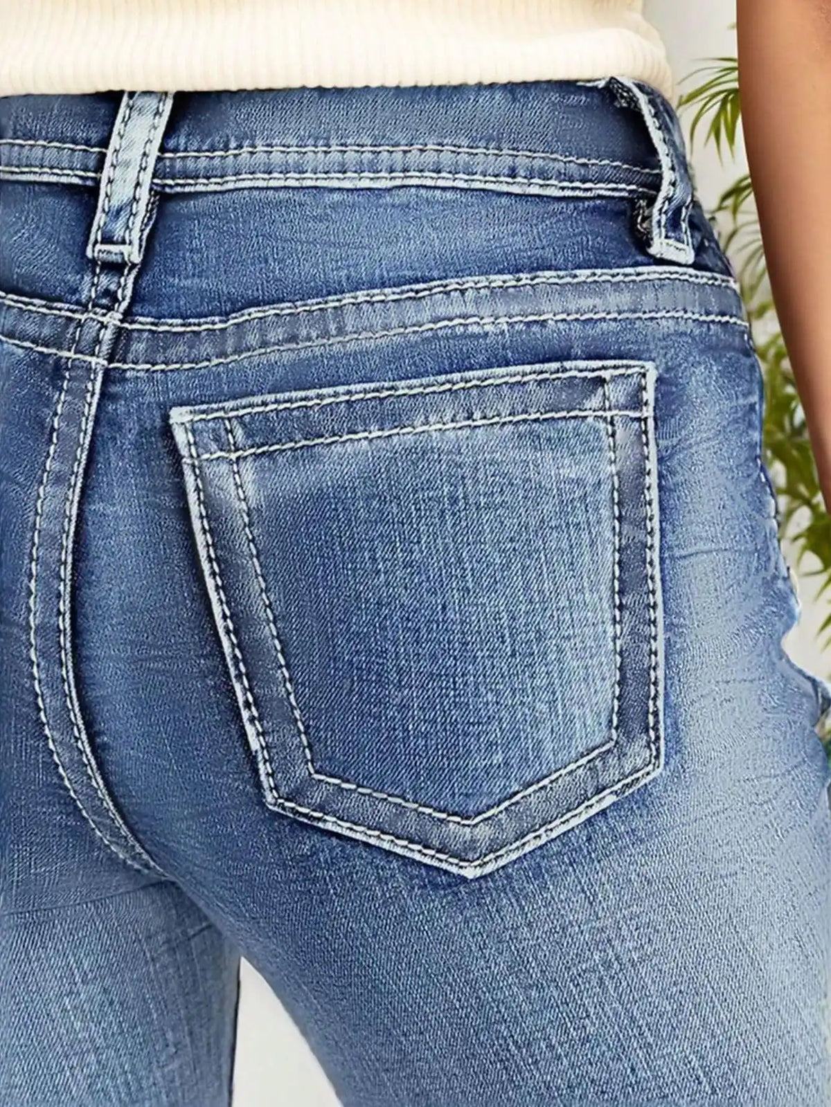 Damen Jeans Bootcut Hellblau mit Waschung
