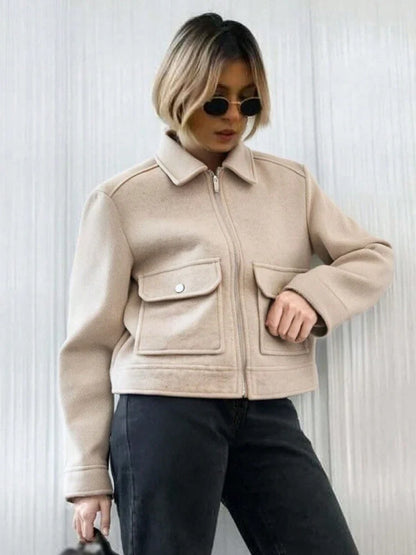 Kurze Damen Übergangsjacke mit Reverskragen und Reißverschluss
