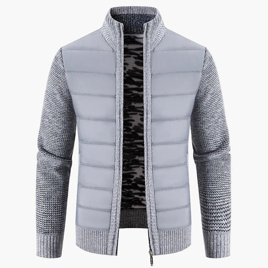 Herren Steppstrickjacke mit Reißverschluss – Modischer Freizeit- und Alltagsbegleiter