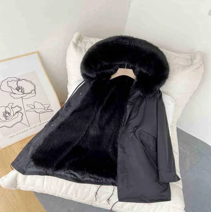 Herren Winterparka Schwarz mit Kapuze und luxuriösem Futter im Pelz-Look