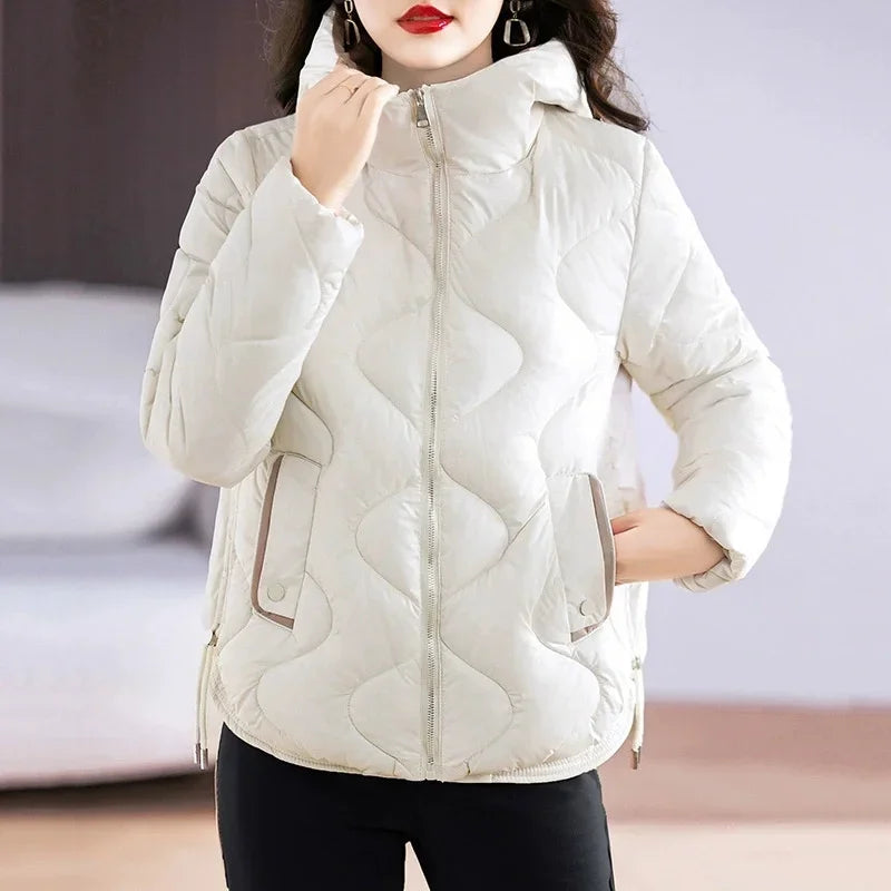 Damen Steppjacke mit Kapuze – Kurze Übergangsjacke Gepolstert