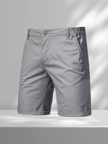 Herren Chino Shorts mit elastischem Bund, Knopfverschluss und Krempelbein