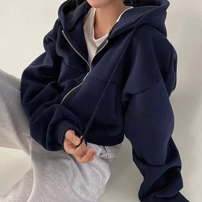 Kurzer Damen Kapuzenpullover mit Reißverschluss und Bauchtaschen