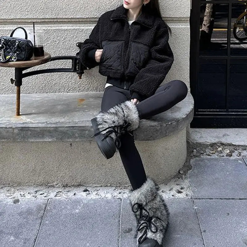 Damen Teddyjacke Kurz Fluffy mit Stepptaschen Schwarz