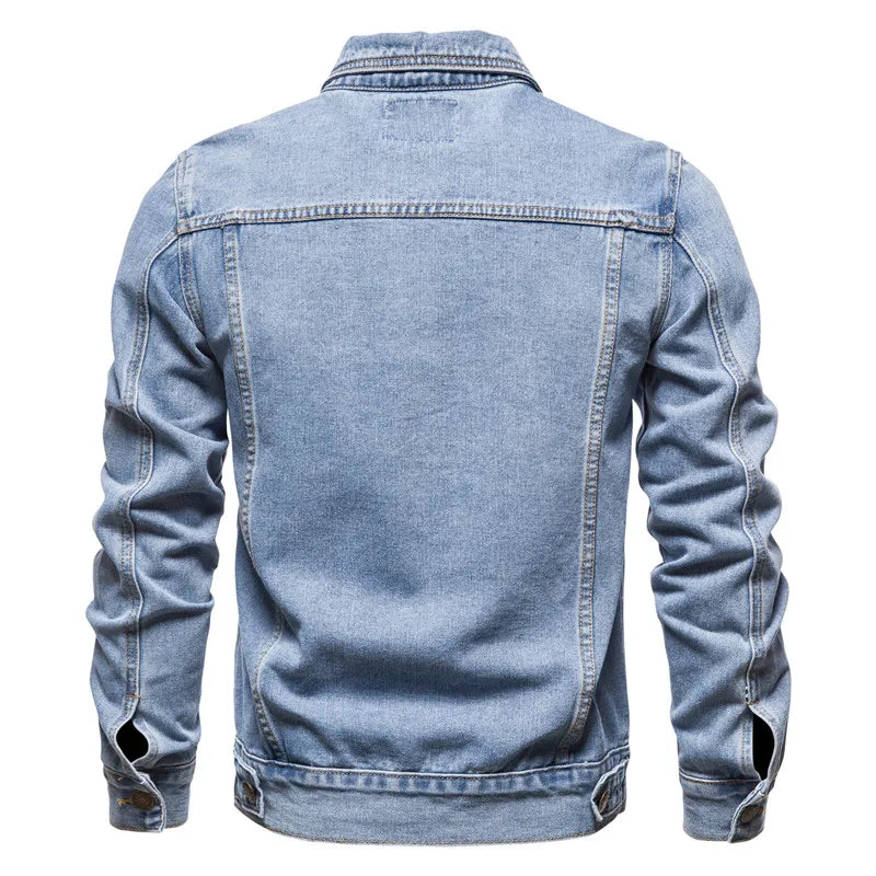 Herren Jeansjacke im klassischen Stil mit Knopfverschluss und Brusttaschen