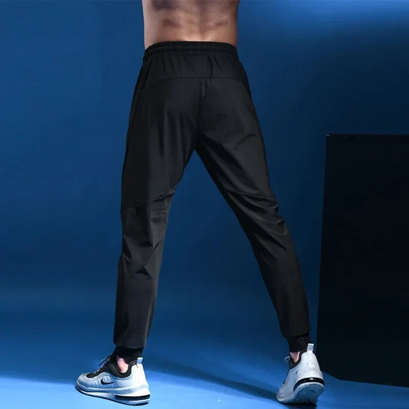 Herren Sporthose Jogginghose Trainingshose mit Gummibund
