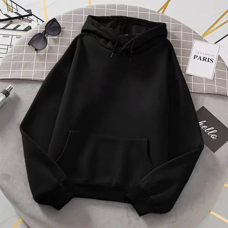 Unisex Basic Hoodie mit Kapuze und Kängurutasche – bequemer Kapuzenpullover