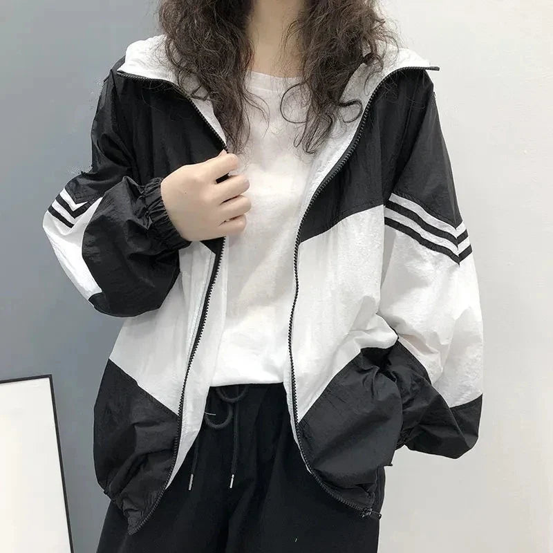 Damen Windjacke mit Kapuze, Farbig Gestreift