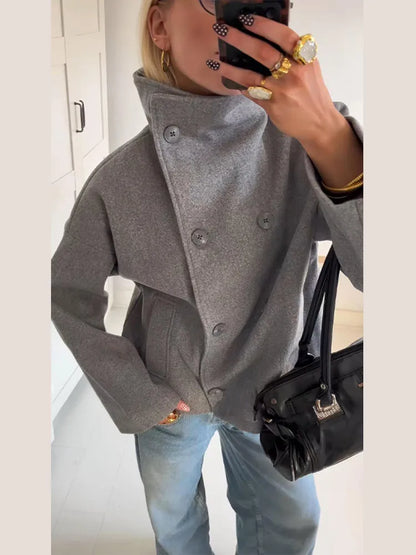 Kurze Damen Übergangsjacke mit Stehkragen und Knöpfen