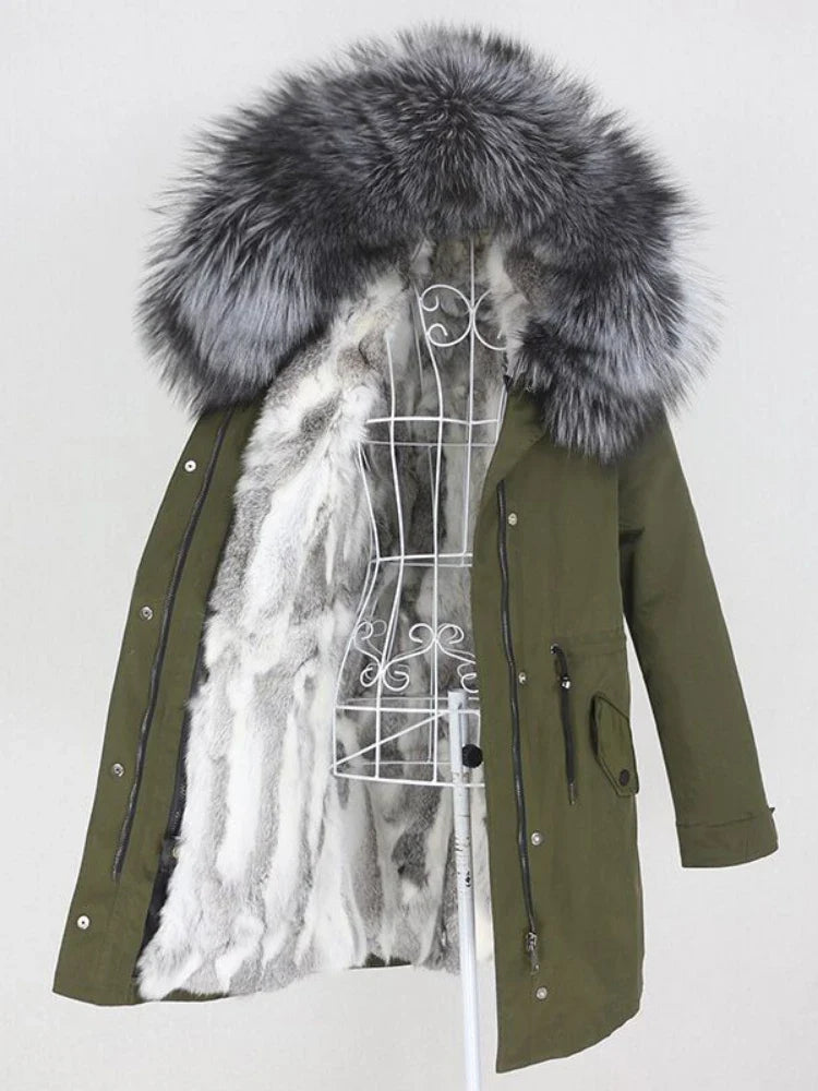 Winterparka mit Kapuze und Futter in Felloptik