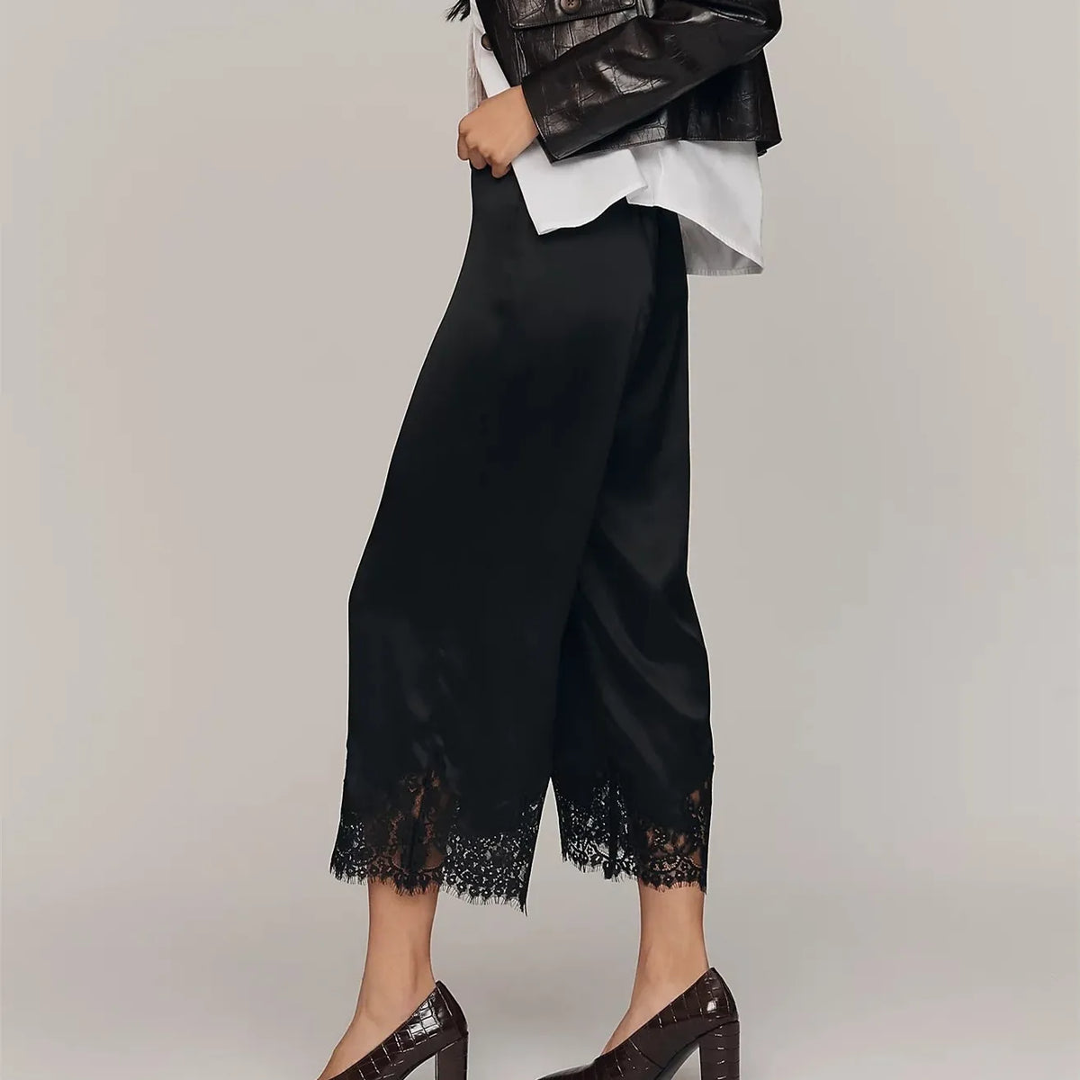 Damen Culotte Hose mit Spitze – Weites Bein, Halbhoch