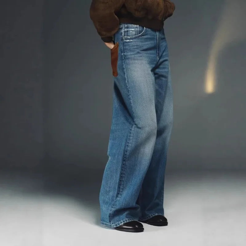 Jeans Wide Leg Blau mit braunen Taschen am Gesäß