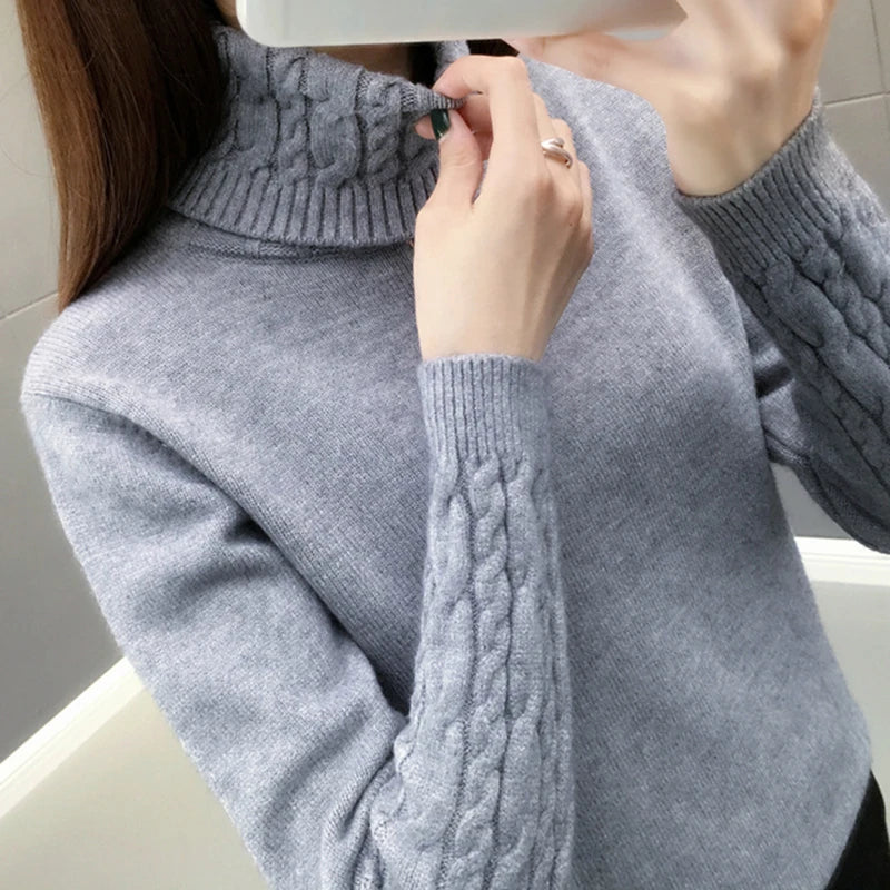 Damen Rollkragenpullover mit Zopfmuster Ärmeln und Hals - warmer Strickpullover