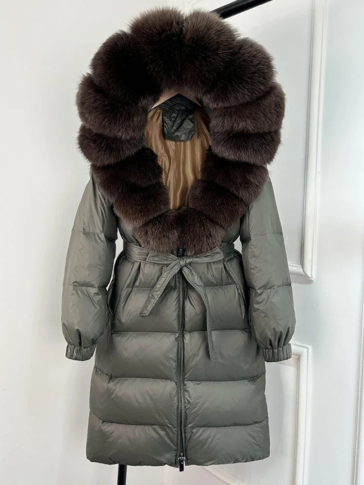 Damen Daunenmantel Schwarz mit Echtfellkragen und Bindegürtel Langer Winterparka